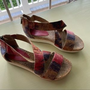 Adrienne Vittadini Sport Red Cork Strappy Sandals